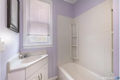 793 Brewster Street #2nd Floor, Bridgeport, CT 06605 - Photo 12