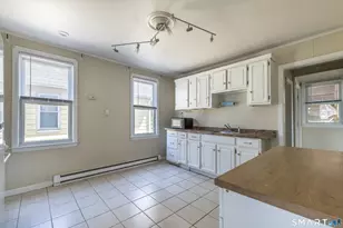 793 Brewster St, Bridgeport, CT 06605 - Photo 1
