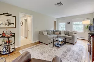 383 Forest Ln, Glastonbury, CT 06033 - Photo 6