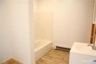 81 Pratt St, Bristol, CT 06010 - Photo 6