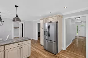 180 Pruett Pl, Montville, CT 06370 - Photo 10