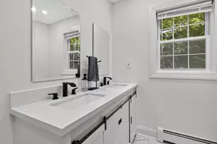 180 Pruett Pl, Montville, CT 06370 - Photo 24