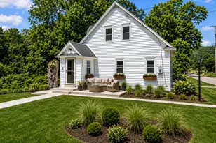 52 Walnut Hill Rd, East Lyme, CT 06333 - Photo 2