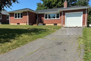 347 Farm Hill Rd, Middletown, CT 06457 - Photo 1