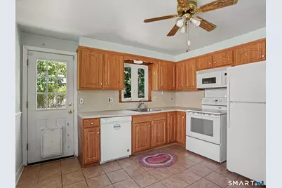 10 Harding Street, Norwalk, CT 06854 - Photo 16