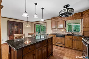 6 Blackwell Ln, Old Lyme, CT 06371 - Photo 4