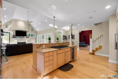 1 Walter's Way, Windsor, CT 06095 - Photo 8