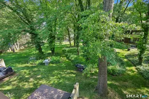 153 Knapps Hwy, Fairfield, CT 06825 - Photo 14