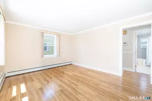 404 Soundview Ave, Bridgeport, CT 06606 - Photo 6