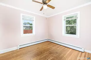 404 Soundview Ave, Bridgeport, CT 06606 - Photo 16