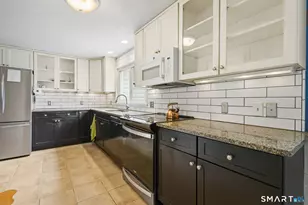 54 Box Mountain Dr, Vernon, CT 06066 - Photo 6