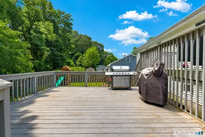 24 Farview Avenue, East Haven, CT 06512 - Photo 8
