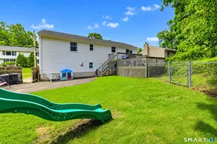 24 Farview Ave, East Haven, CT 06512 - Photo 6