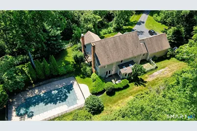14 Brae Loch Way, Shelton, CT 06484 - Photo 6