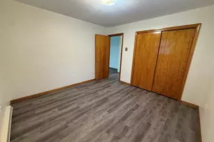 463 Pierpont Rd, Waterbury, CT 06705 - Photo 12