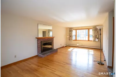 153 Fiesta Heights, Meriden, CT 06451 - Photo 14