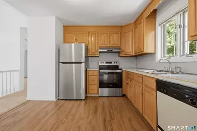 181 Haddad Road, Waterbury, CT 06708 - Photo 10