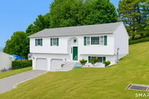 181 Haddad Rd, Waterbury, CT 06708 - Photo 2