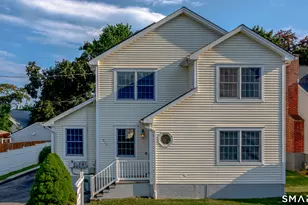 672 W Main St, West Haven, CT 06516 - Photo 2