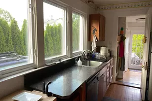 33 Grove Ave, Madison, CT 06443 - Photo 6