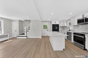 55 Woodlawn Rd, New London, CT 06320 - Photo 18