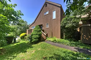 372 Piute Ln, Stratford, CT 06614 - Photo 2