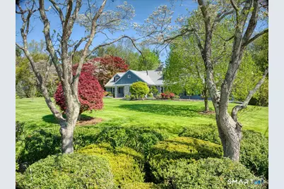 94 Fennbrook Drive, Hamden, CT 06517 - Photo 14