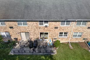 35 Woodway Rd, Stamford, CT 06902 - Photo 30