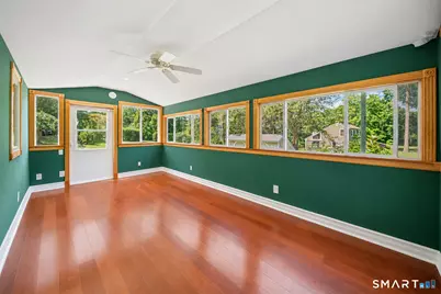 32 Taagan Point Drive, Danbury, CT 06811 - Photo 4