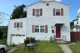 24 West St, Naugatuck, CT 06770 - Photo 1