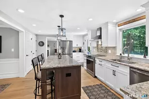 6 Eastview Dr, Simsbury, CT 06070 - Photo 10
