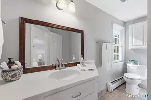 8 Penwood Rd, Bloomfield, CT 06002 - Photo 24