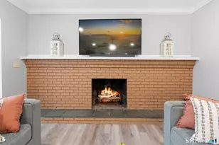 9 Banks Rd, Simsbury, CT 06070 - Photo 12