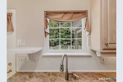 2 Brocketts Lane, Branford, CT 06405 - Photo 20