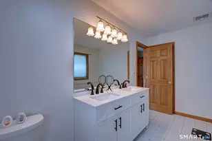 20 Ridgeview Crossing, Newington, CT 06111 - Photo 12