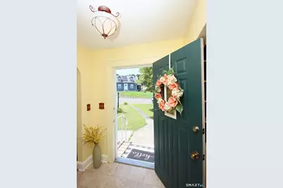 12 Edgewood Avenue, Ansonia, CT 06401 - Photo 4