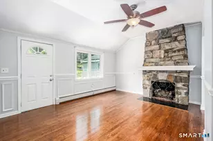 207 Stadley Rough Rd, Danbury, CT 06811 - Photo 4