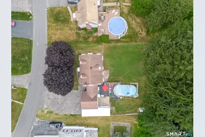 31 Holly Street, Waterbury, CT 06706 - Photo 34