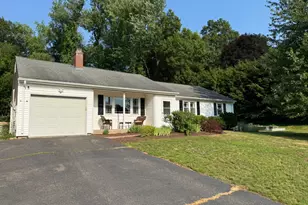 166 Stevens Ln, Glastonbury, CT 06033 - Photo 2