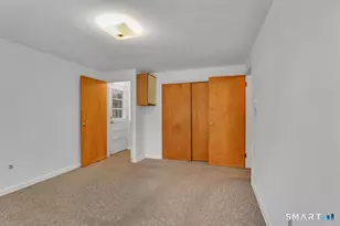 22 Park Pl, New Britain, CT 06052 - Photo 10