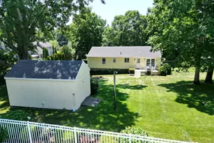 1451 Neipsic Rd, Glastonbury, CT 06033 - Photo 26