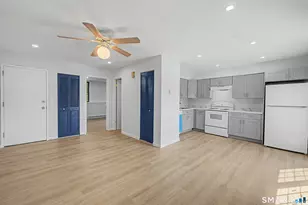 37 Aspetuck Vlg, New Milford, CT 06776 - Photo 2