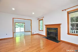 24 Wintonbury Dr, Farmington, CT 06032 - Photo 6