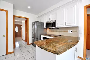 24 Wintonbury Dr, Farmington, CT 06032 - Photo 14