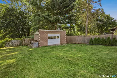 65 Sidehill Road, Hamden, CT 06517 - Photo 36