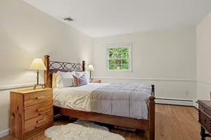 1061 Galloping Hill Rd, Fairfield, CT 06824 - Photo 12