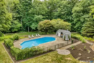17 Plumtrees Rd, Newtown, CT 06470 - Photo 38