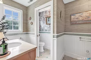 17 Plumtrees Rd, Newtown, CT 06470 - Photo 26