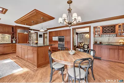 17 Plumtrees Road, Newtown, CT 06470 - Photo 10