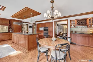 17 Plumtrees Rd, Newtown, CT 06470 - Photo 10